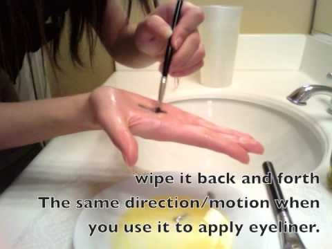 How to deep clean makeup brushes (Full Demo)... How to deep clean makeup brushes (Full Demo)...